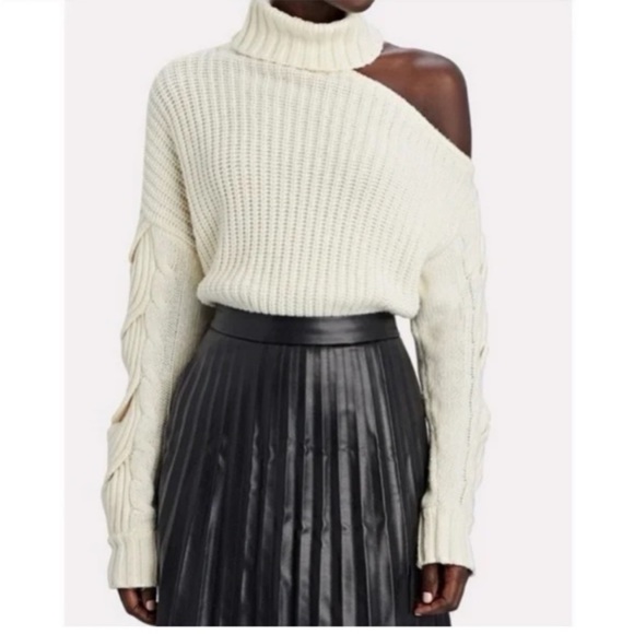 Harlow – Cable Knit Sweater with Zipper Collar
